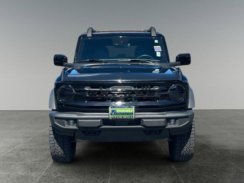 Used 2024 Ford Bronco Outer Banks AWD/4WD image 2