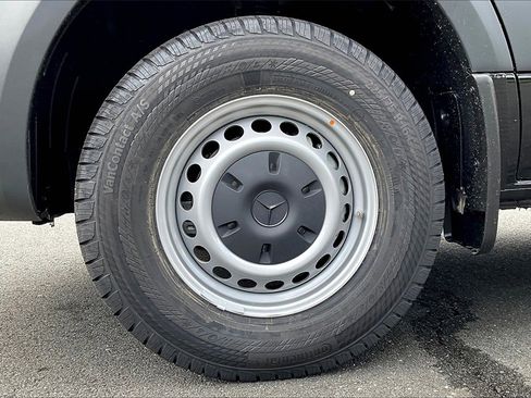 New 2025 Mercedes-Benz Sprinter 3500 image 10