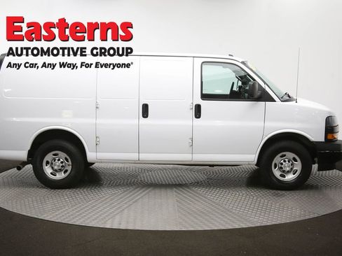 Used 2021 Chevrolet Express 2500 image 43
