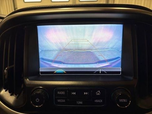 Used 2018 Chevrolet Colorado LT w/ LT Convenience Package image 21