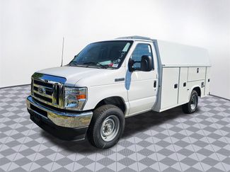 New 2024 Ford E-350 and Econoline 350 Super Duty w/ Power Windows & Locks Group video 3