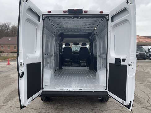 New 2026 RAM ProMaster 2500 image 13