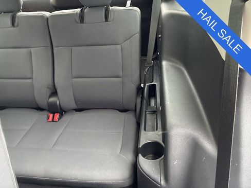 Used 2025 Ford Explorer Active AWD/4WD image 38