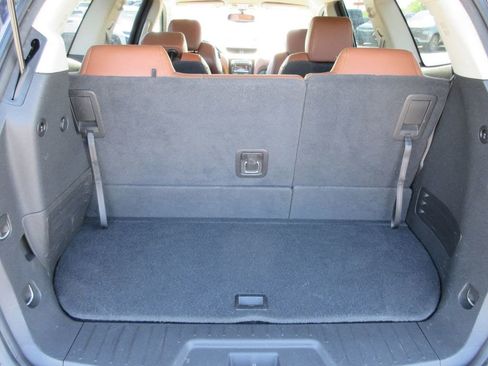 Certified 2015 Chevrolet Traverse LT FWD image 12