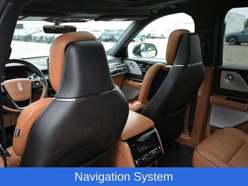 Used 2023 Lincoln Aviator Black Label w/ Jet Package AWD/4WD image 29