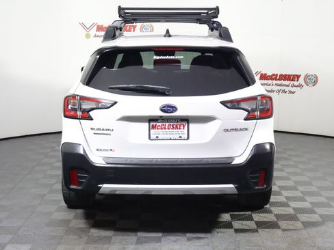Used 2022 Subaru Outback Limited AWD/4WD image 6
