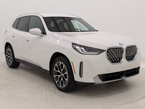 Used 2026 BMW X3 xDrive30 w/ Premium Package AWD/4WD image 7