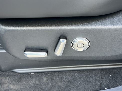 New 2027 Lincoln Navigator Black Label AWD/4WD image 34