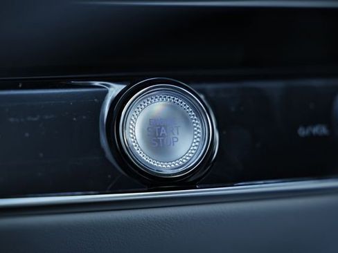 New 2026 Genesis GV70 2.5T Advanced image 40