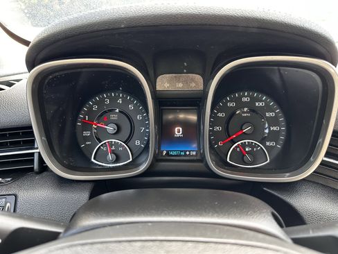 Used 2015 Chevrolet Malibu LT w/ Power Convenience Package image 12