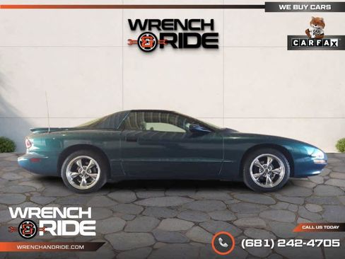 Used 1997 Pontiac Firebird Firebird w/ Opt Pkg image 4