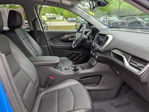 Used 2024 GMC Terrain SLT w/ Elevation Edition AWD/4WD image 19