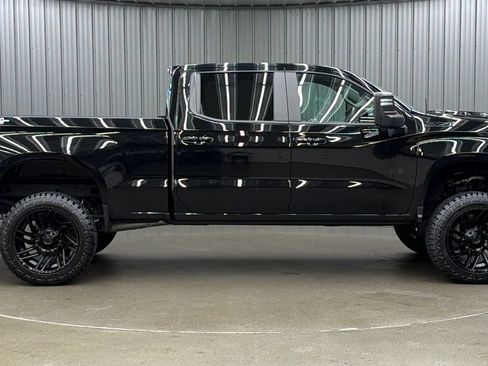 Used 2025 Chevrolet Silverado 1500 LT Trail Boss w/ Convenience Package II AWD/4WD image 6