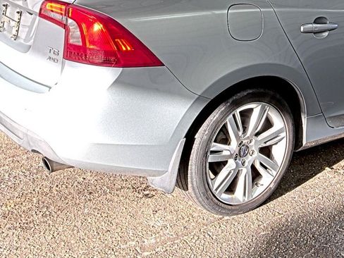 Used 2011 Volvo S60 T6 AWD/4WD image 16