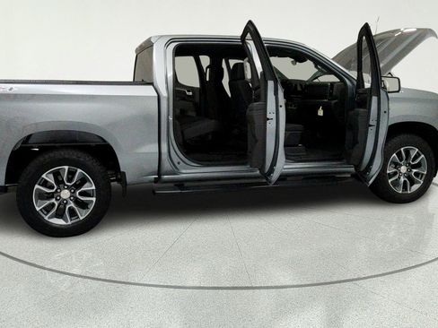 Used 2026 Chevrolet Silverado 1500 LT AWD/4WD image 13