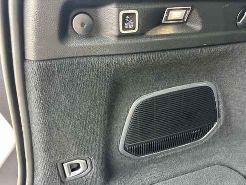 Used 2023 Jeep Grand Cherokee L Summit image 15