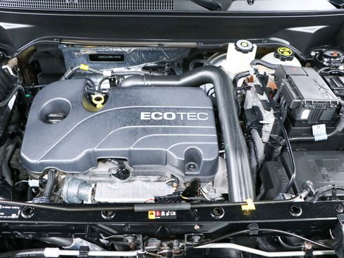 Used 2022 Chevrolet Equinox LS image 29