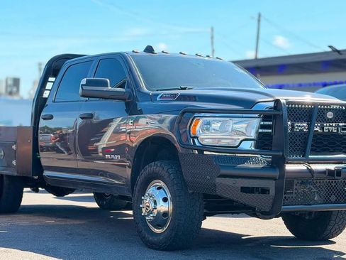 Used 2020 RAM 3500 Tradesman AWD/4WD image 5