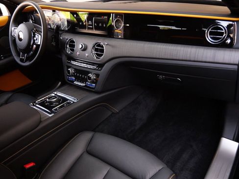 Certified 2022 Rolls-Royce Ghost w/ Ghost Package image 18