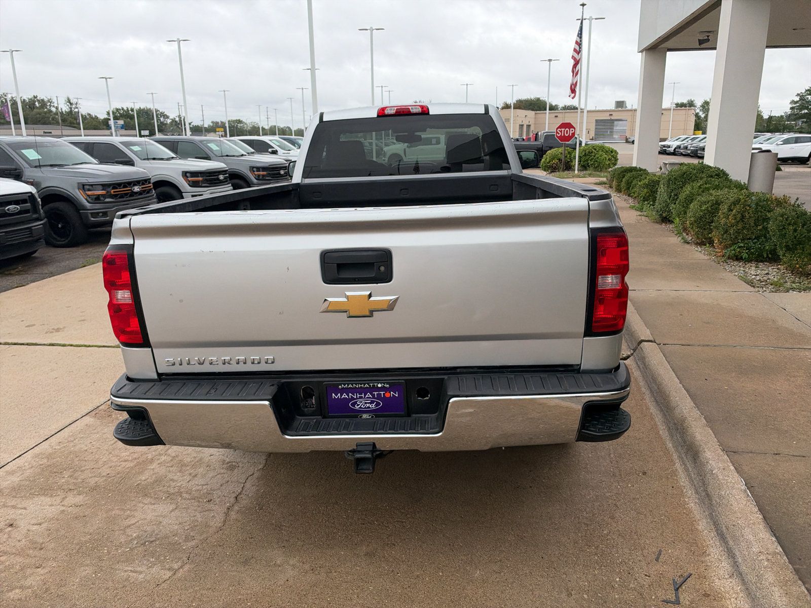 Used 2018 Chevrolet Silverado 1500 W/T w/ WT Convenience Package AWD/4WD image 7