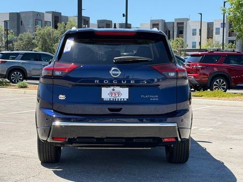 New 2026 Nissan Rogue Platinum AWD/4WD image 4