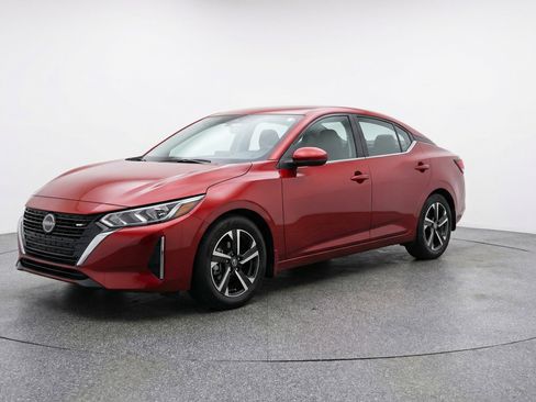 Used 2025 Nissan Sentra SV FWD image 3