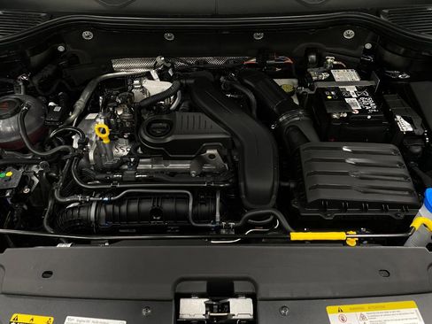 New 2026 Volkswagen Taos S image 10