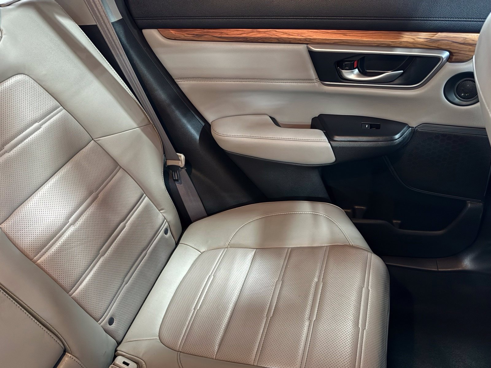 Used 2020 Honda CR-V EX-L image 36