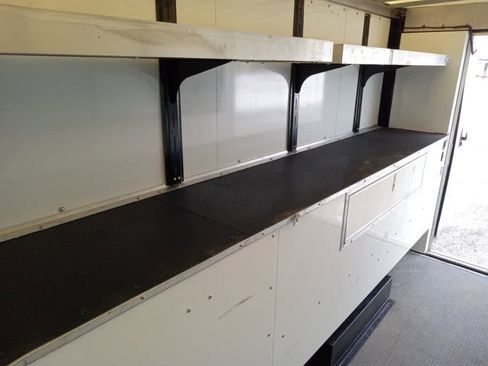 Used 2025 Ford E-350 and Econoline 350 Super Duty w/ Power Equipment Group image 14