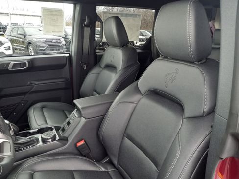 New 2025 Ford Bronco Badlands AWD/4WD image 11
