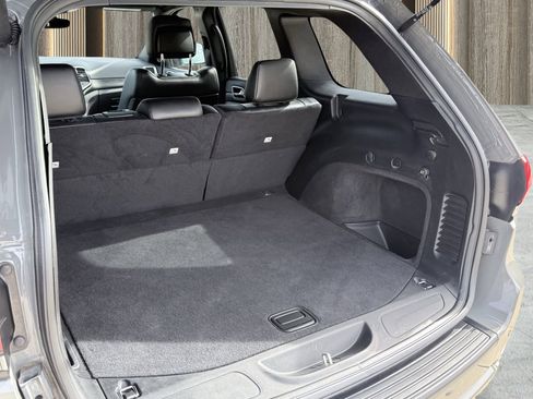 Used 2020 Jeep Grand Cherokee Altitude image 70