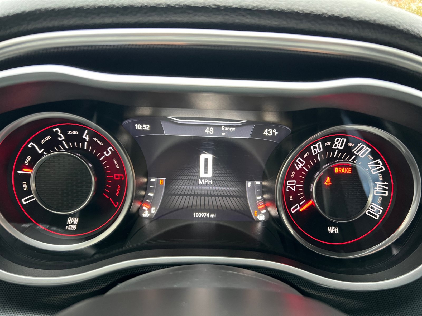 Used 2015 Dodge Challenger R/T Plus RWD image 10
