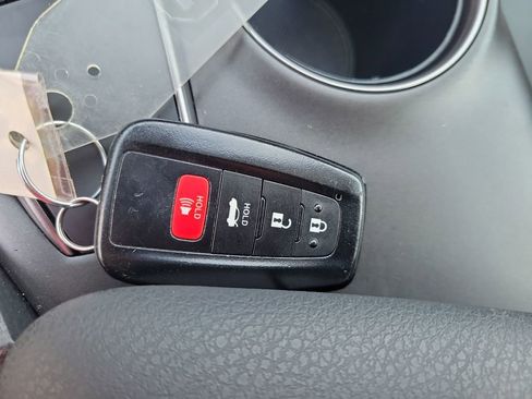 Certified 2024 Toyota Camry SE w/ Convenience Package image 35