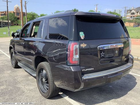 Used 2016 GMC Yukon Denali w/ Open Road Package AWD/4WD image 5
