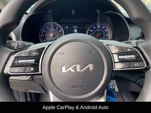 Used 2024 Kia Forte LXS FWD image 6