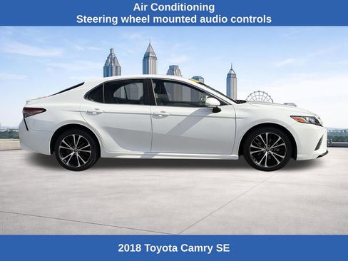 Used 2018 Toyota Camry SE w/ Convenience Package image 6