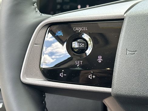 New 2025 Nissan Murano SL AWD/4WD image 13