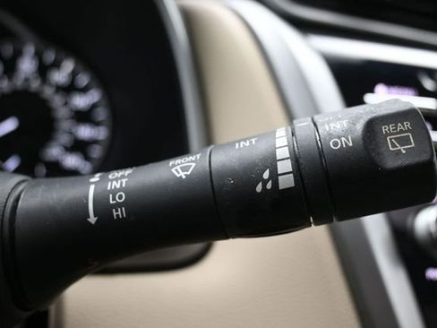 Used 2020 Nissan Murano Platinum w/ Cargo Package FWD image 28