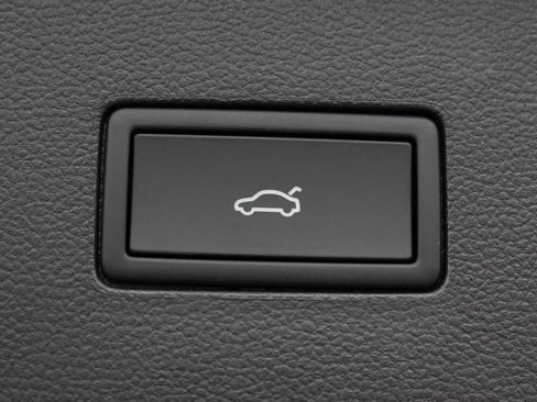 New 2026 Volkswagen Atlas Peak Edition image 38