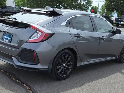 Used 2017 Honda Civic EX image 8
