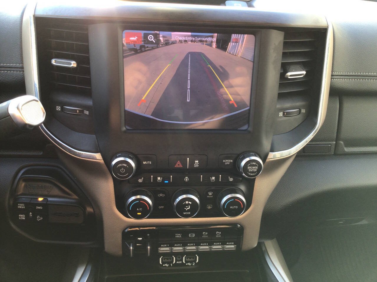Used 2022 RAM 2500 Laramie AWD/4WD image 23