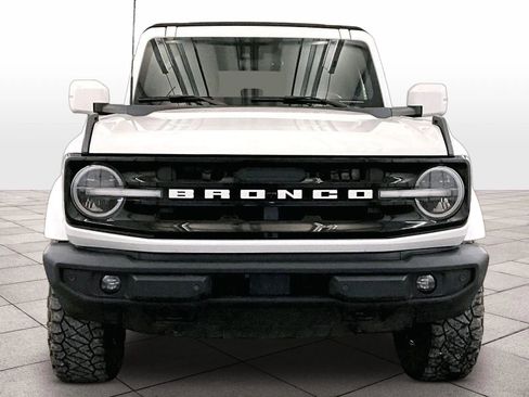 Used 2021 Ford Bronco Outer Banks AWD/4WD image 3