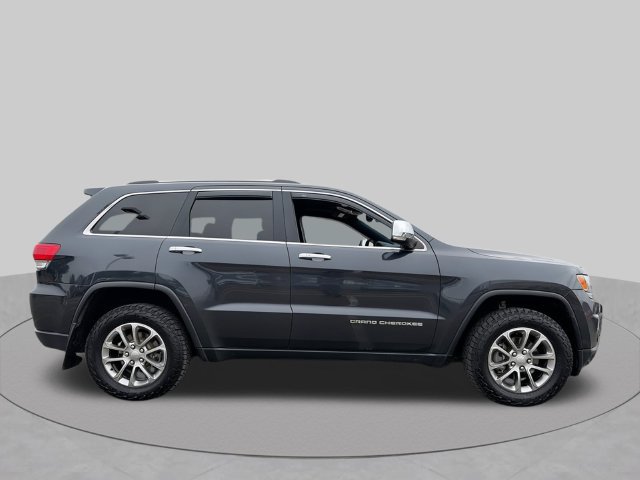 Used 2016 Jeep Grand Cherokee Limited w/ Trailer Tow Group IV AWD/4WD image 11