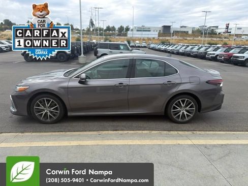 Used 2023 Toyota Camry XLE w/ Cold Weather Package AWD/4WD image 4