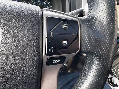 Used 2019 Toyota 4Runner 4WD image 14