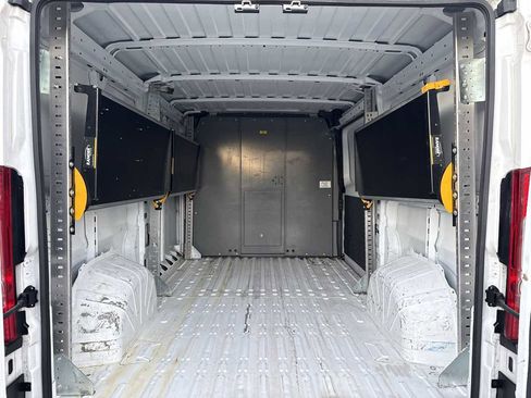 Used 2023 RAM ProMaster 2500 image 11