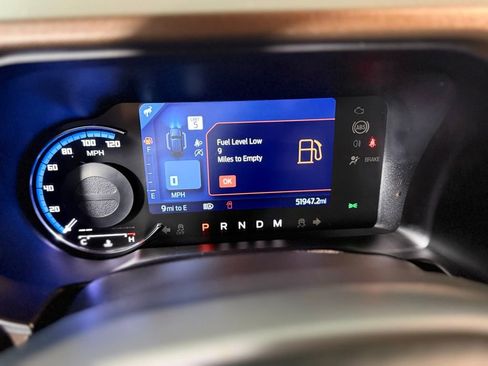 Used 2023 Ford Bronco Outer Banks w/ Sasquatch Package AWD/4WD image 13