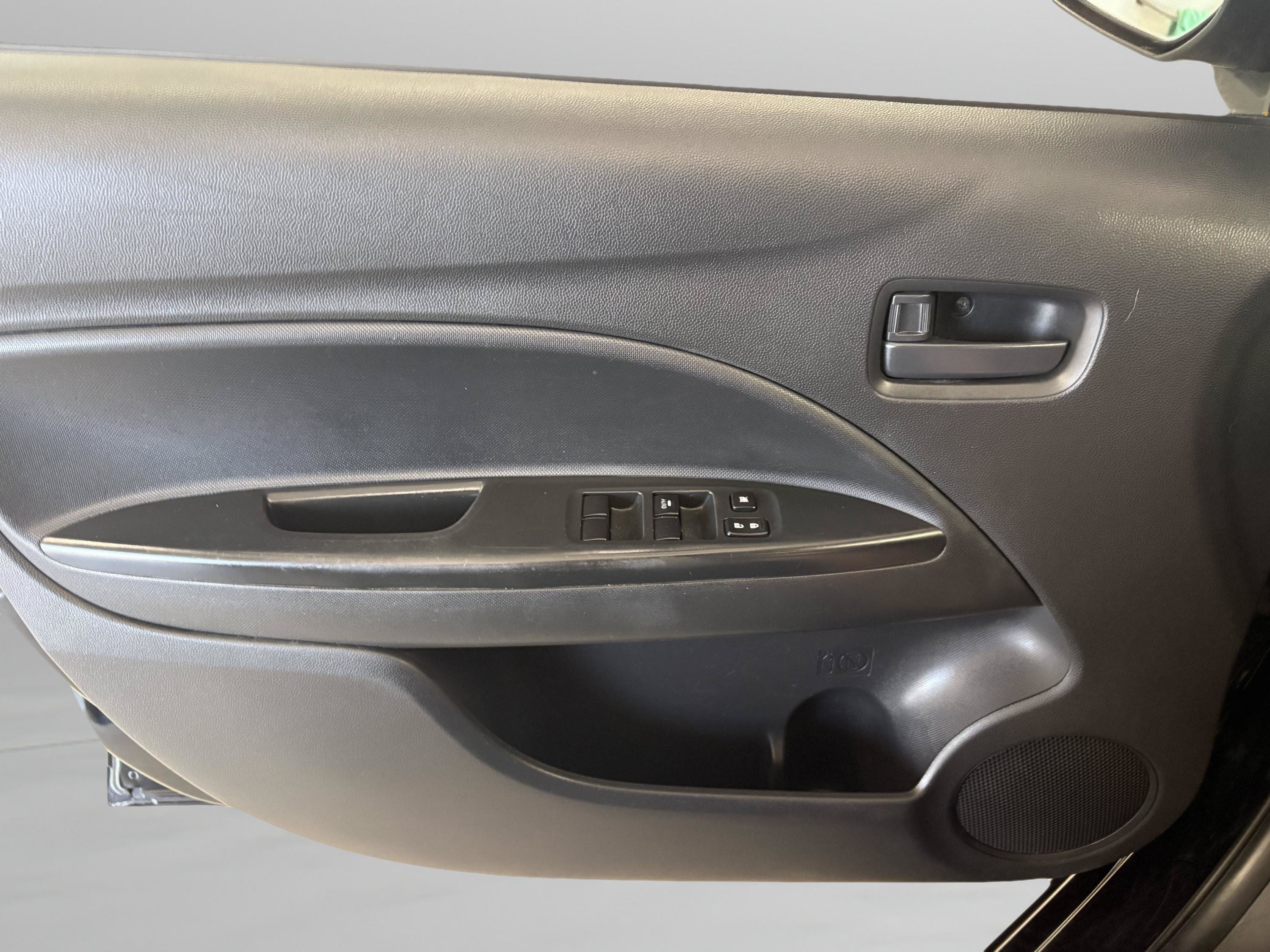 Used 2022 Mitsubishi Mirage G4 LE FWD image 22