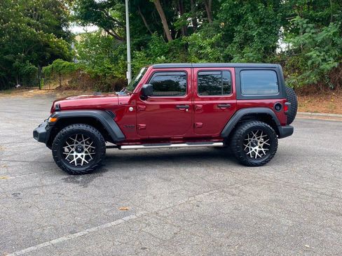Used 2021 Jeep Wrangler Unlimited Sport AWD/4WD image 8
