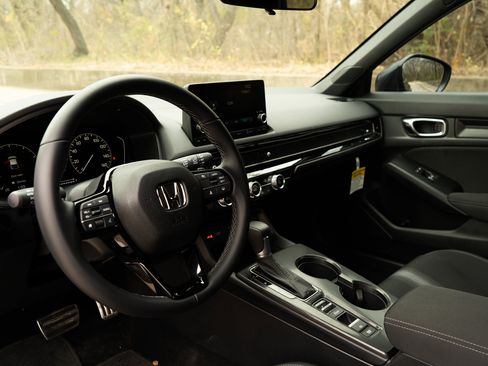 Used 2026 Honda Civic Sport image 16